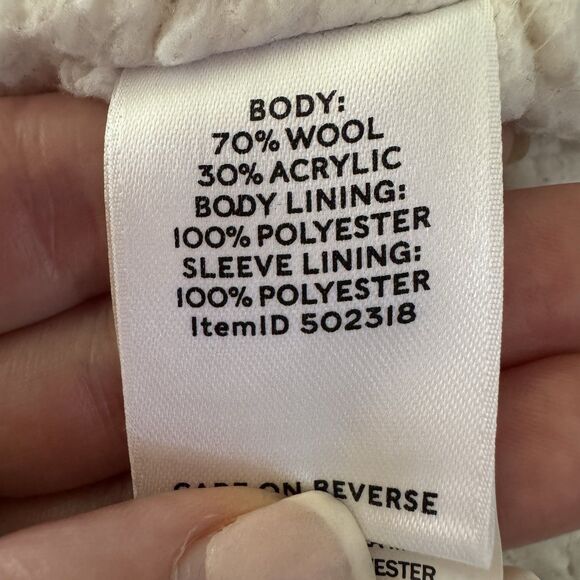 Women's Cable Knit Sweater - Gray - Picture 8 of 9